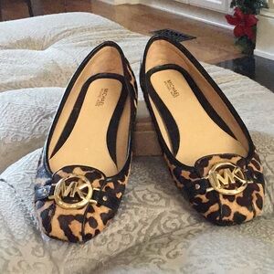 Michael Kors Leopard skin flats size 9